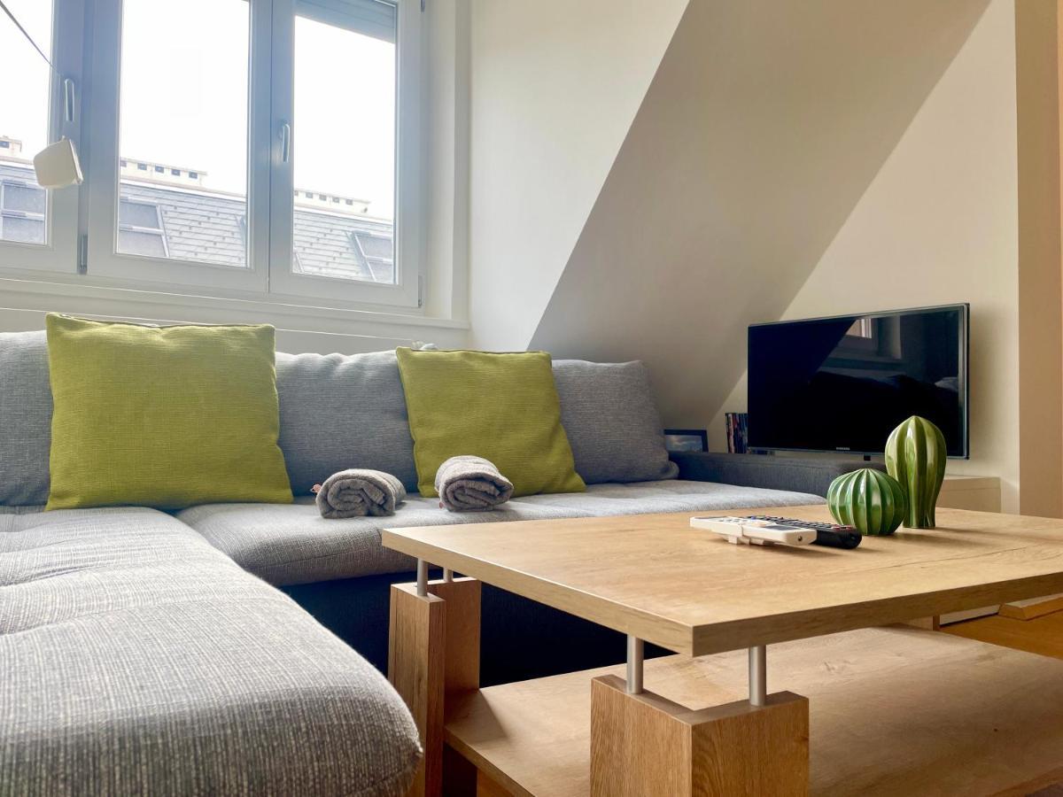 60 M2 Central Rooftop Apartment With Ac فيينا المظهر الخارجي الصورة